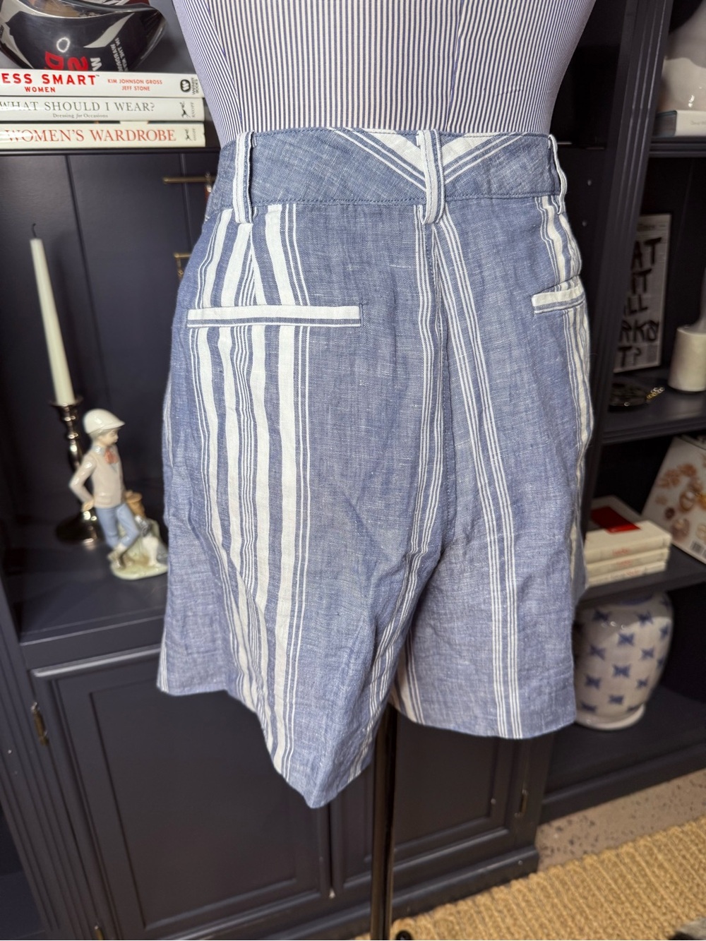 Lauren Ralph Lauren Striped Linen Shorts – Blue & White – Size 8 - Picture 10 of 10